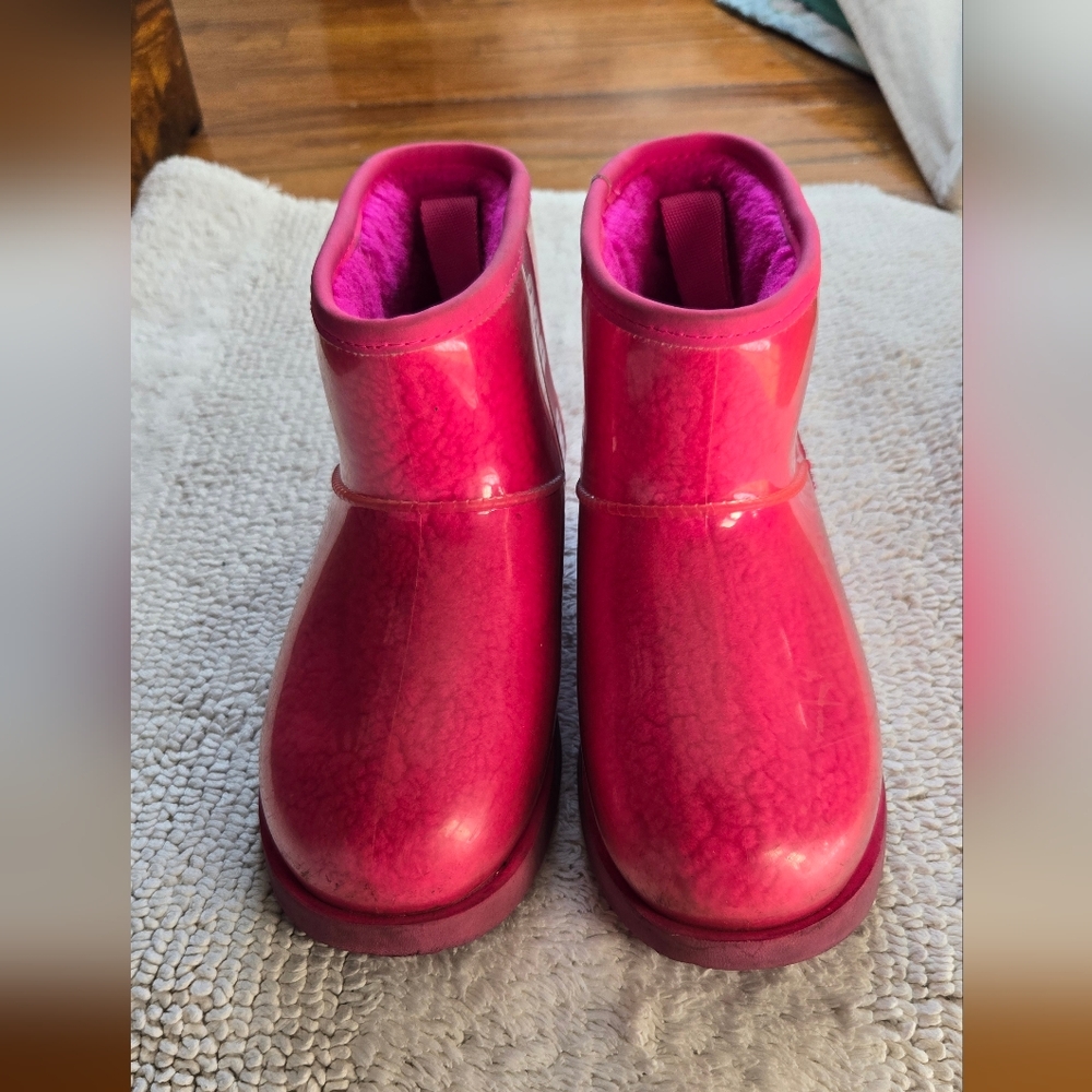 Hot Pink Girls Ugg Short boot